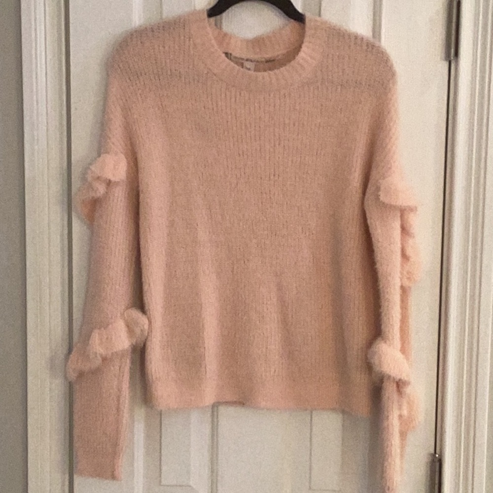 NWOT Chelsea & Violet Blush Soft Fuzzy Sweater w/ Amazing Ruffled Sleeves
